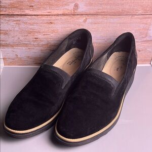 Clarks Black Suede Loafers Women's Size 11